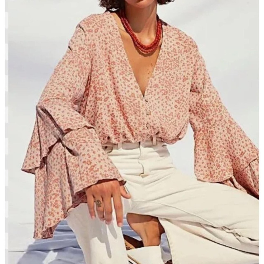 Free People Intimately Pink Floral Lace Trim Bodysuit Bell Sleeve Small OB855866